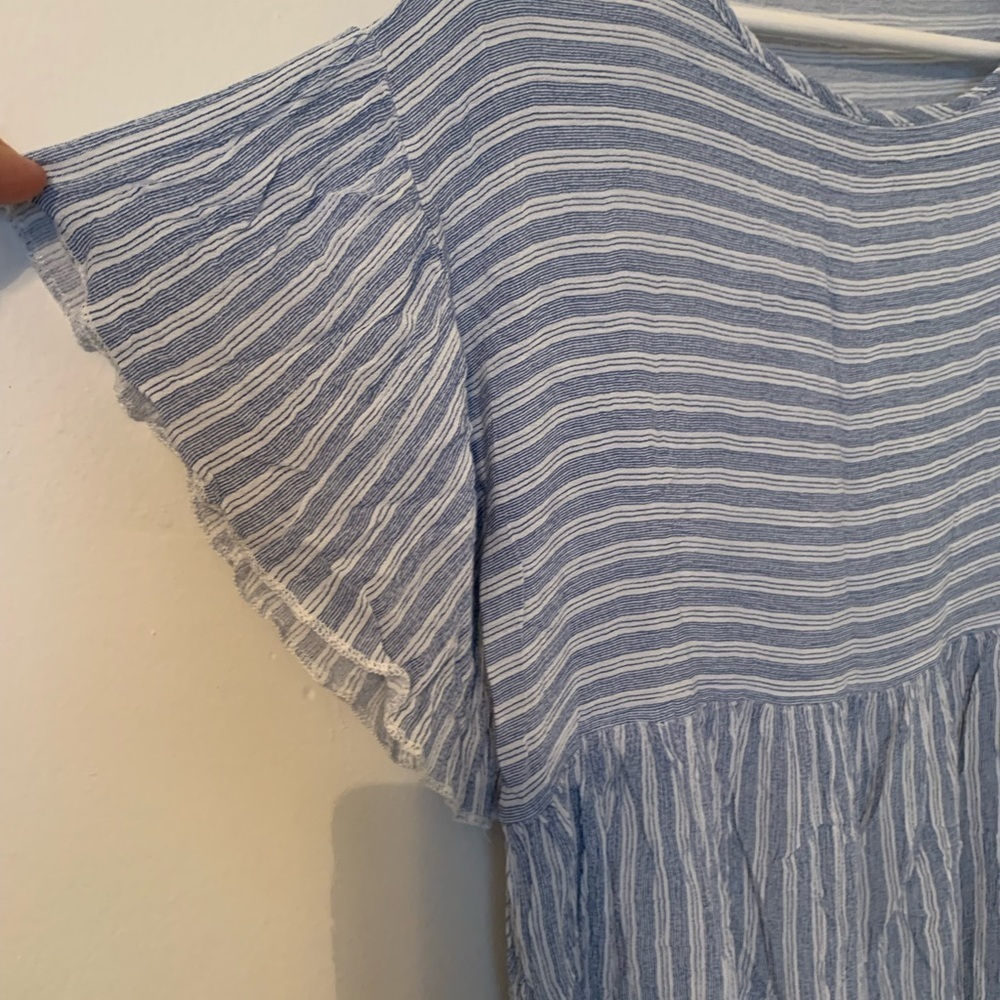 Orange Farm pinstripe loose fitting Blouse Size Large - Picture 3 of 5